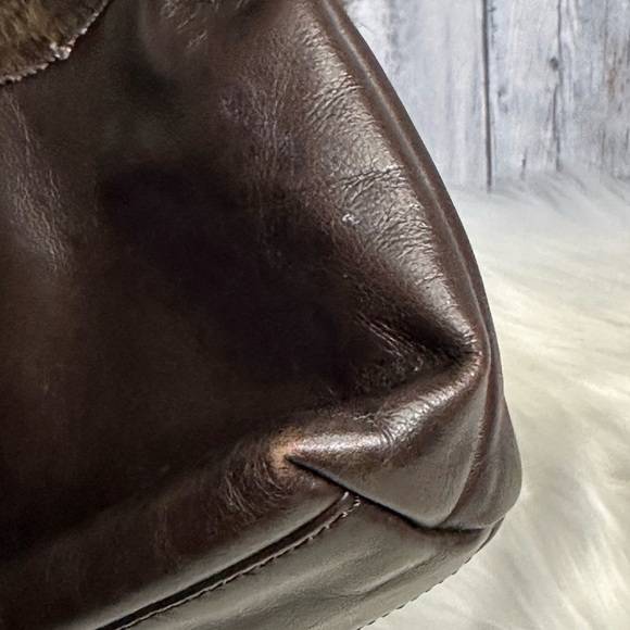 FENDI fur and soft leather clutch bag in coffee brown - Picture 3 of 16